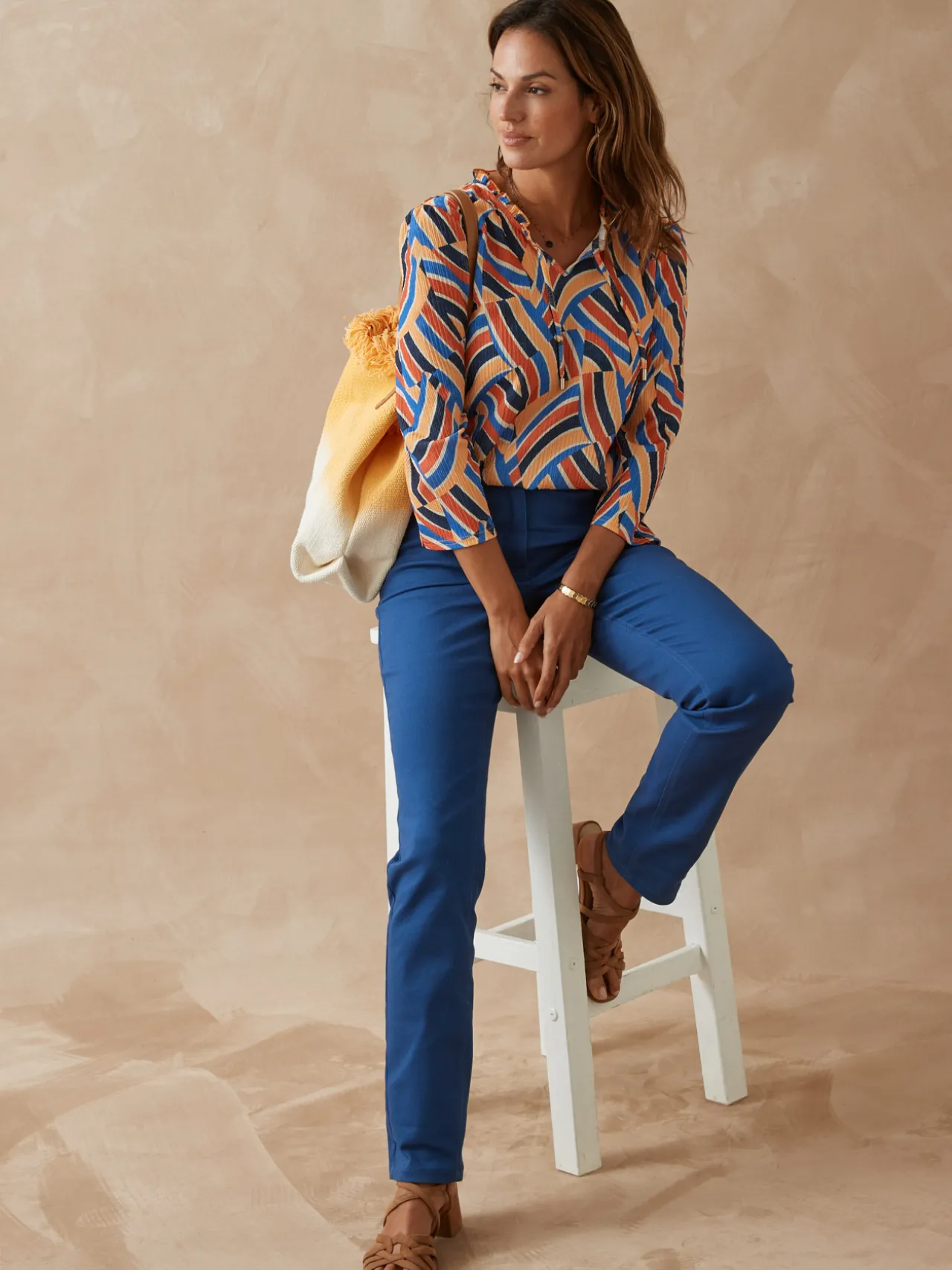 Tee-shirt maille gaufrée col volanté