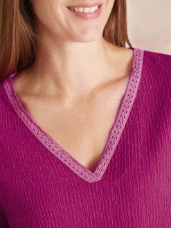 Tee-shirt V galon fantaisie