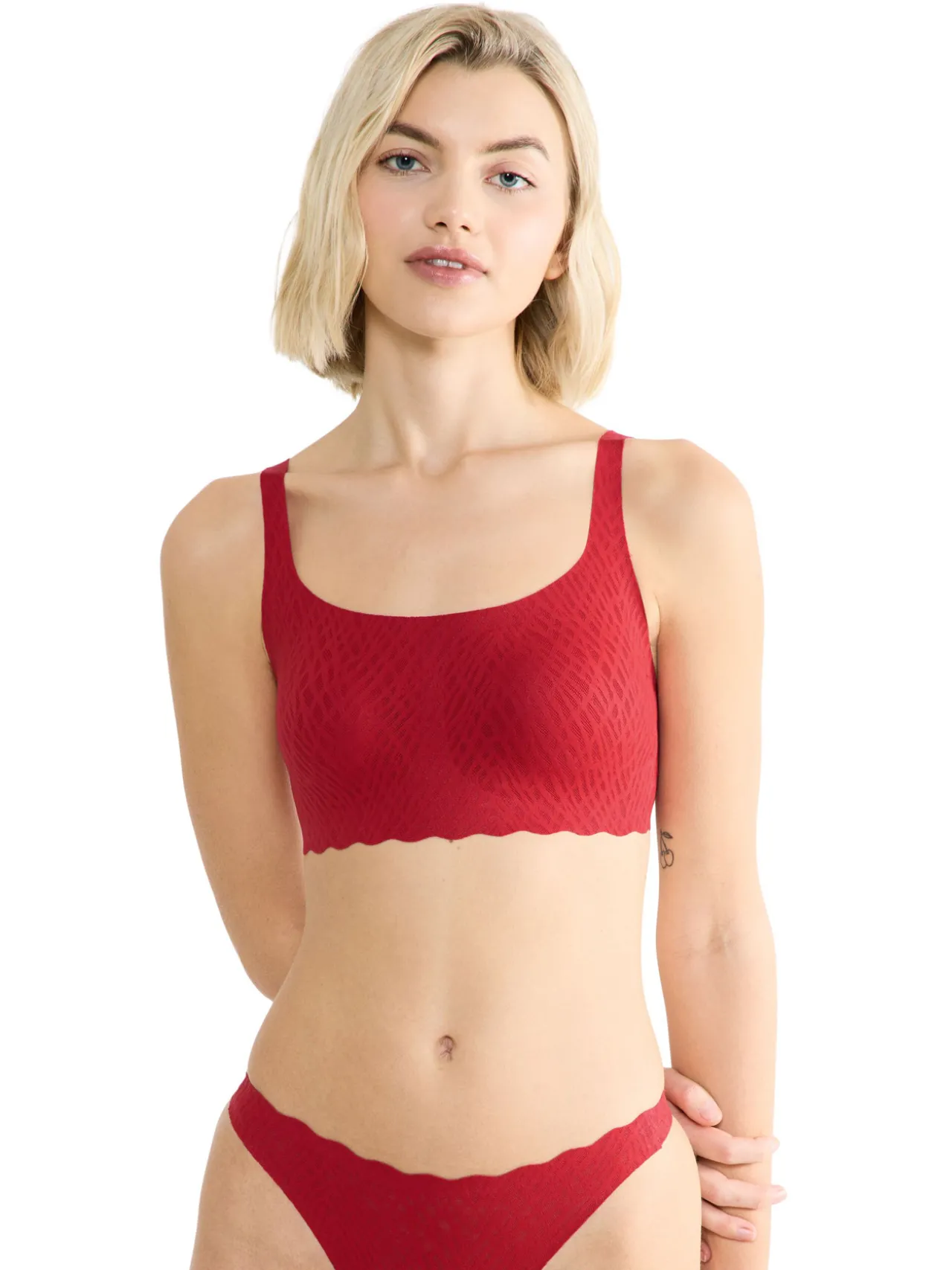 Top ZERO Feel Bliss Festive