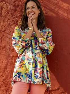 Tunique longue entièrement boutonnée