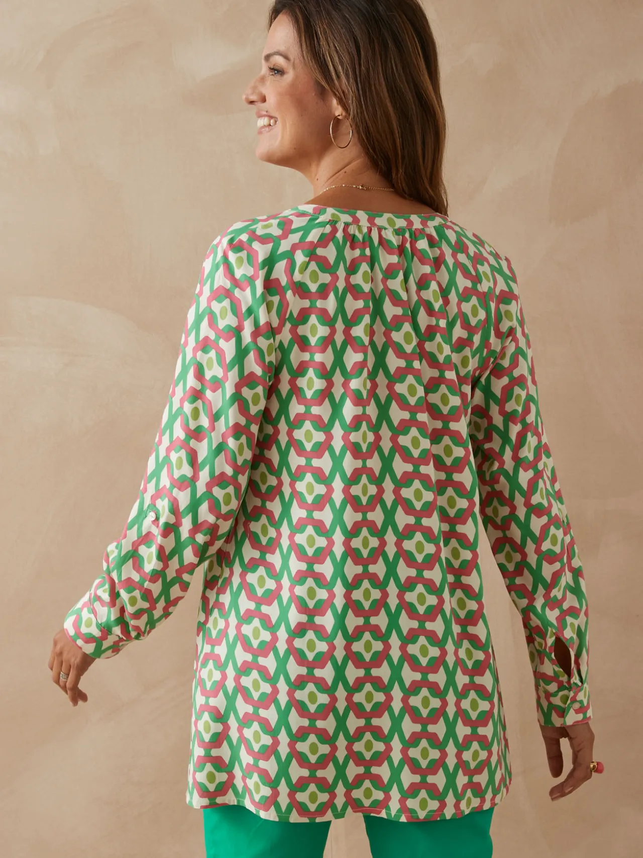 Tunique longue entièrement boutonnée