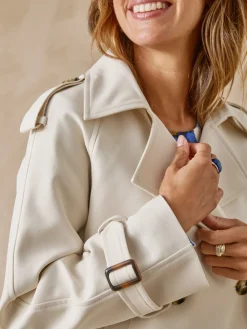 Veste courte style trench