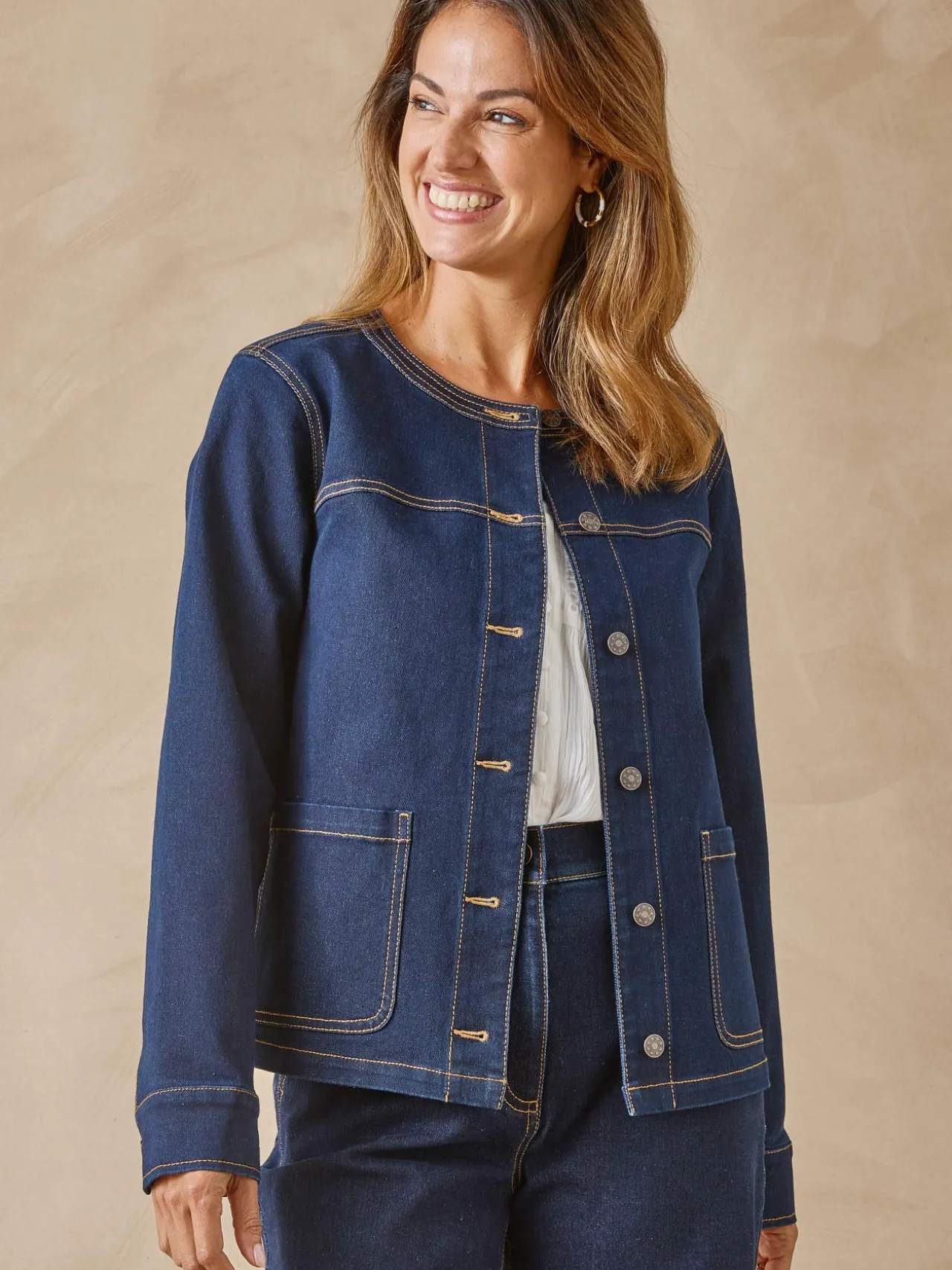 Veste denim encolure ronde